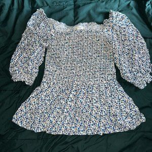 Max Studio Boho Smocked Top Puffy Sleeve White with Flower Print